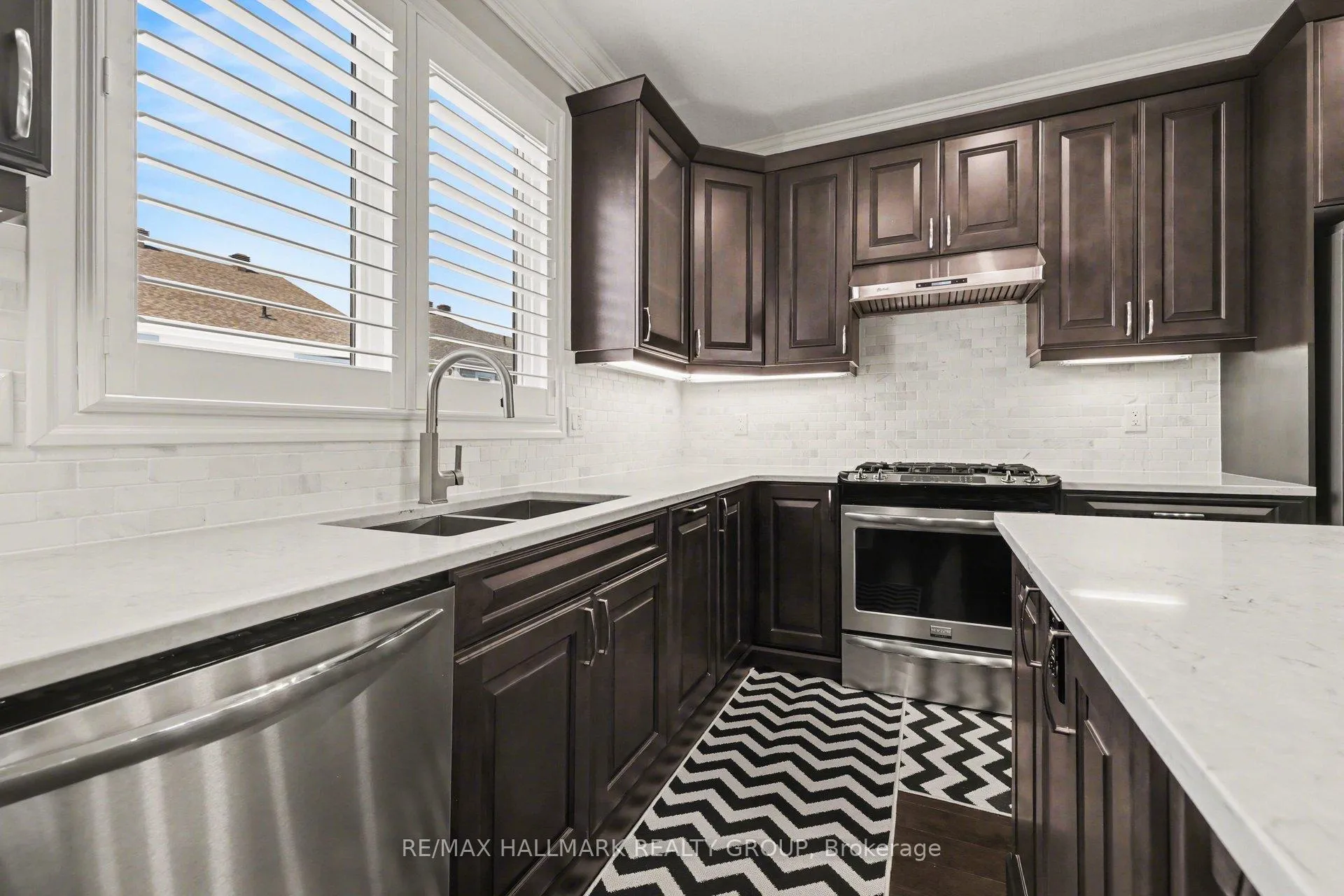 Photo 13 of 125 Solaris Drive E, Ottawa, Kanata - Emerald Meadows/Trailwest — HOMEH