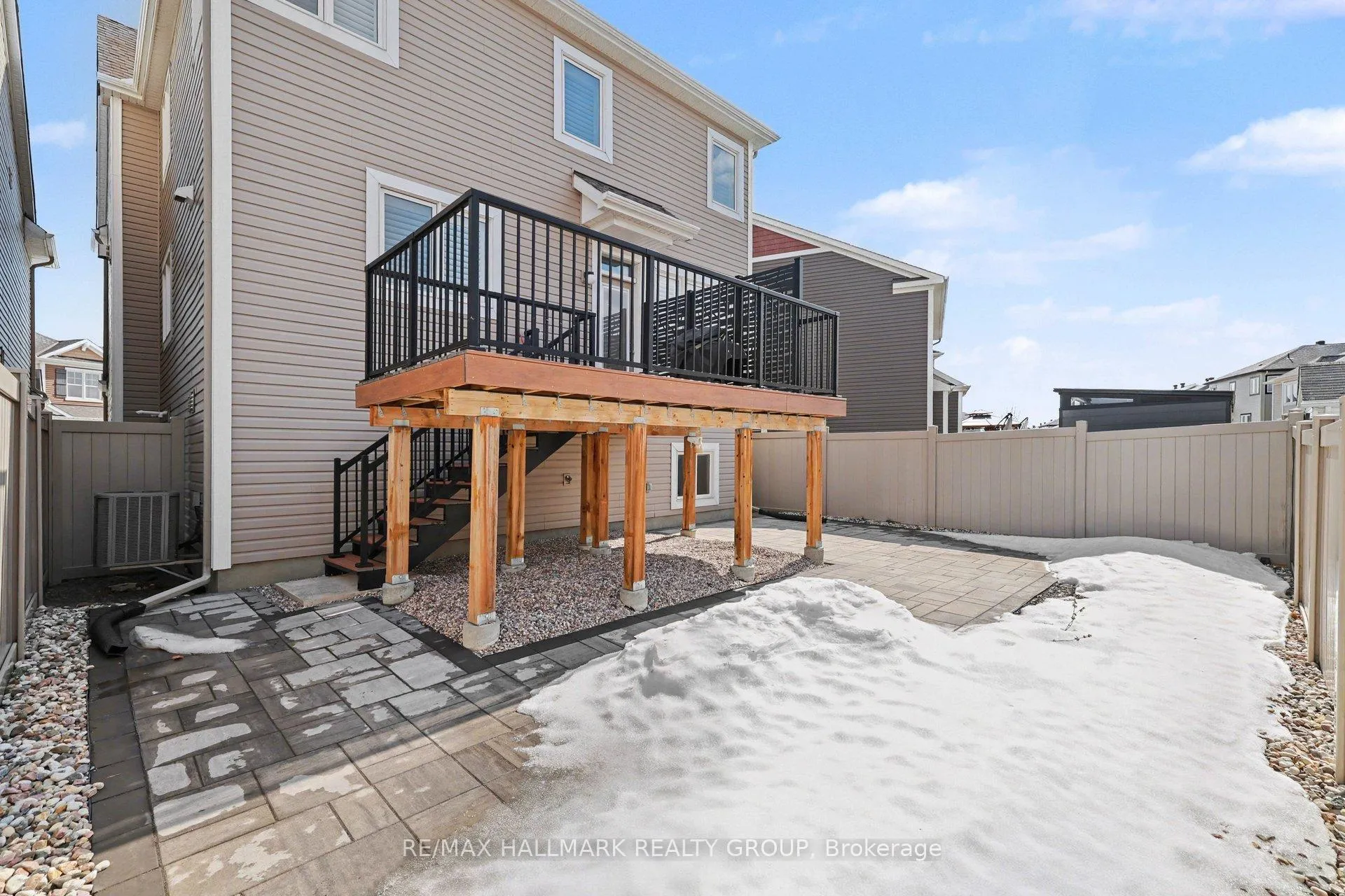 Photo 35 of 125 Solaris Drive E, Ottawa, Kanata - Emerald Meadows/Trailwest — HOMEH