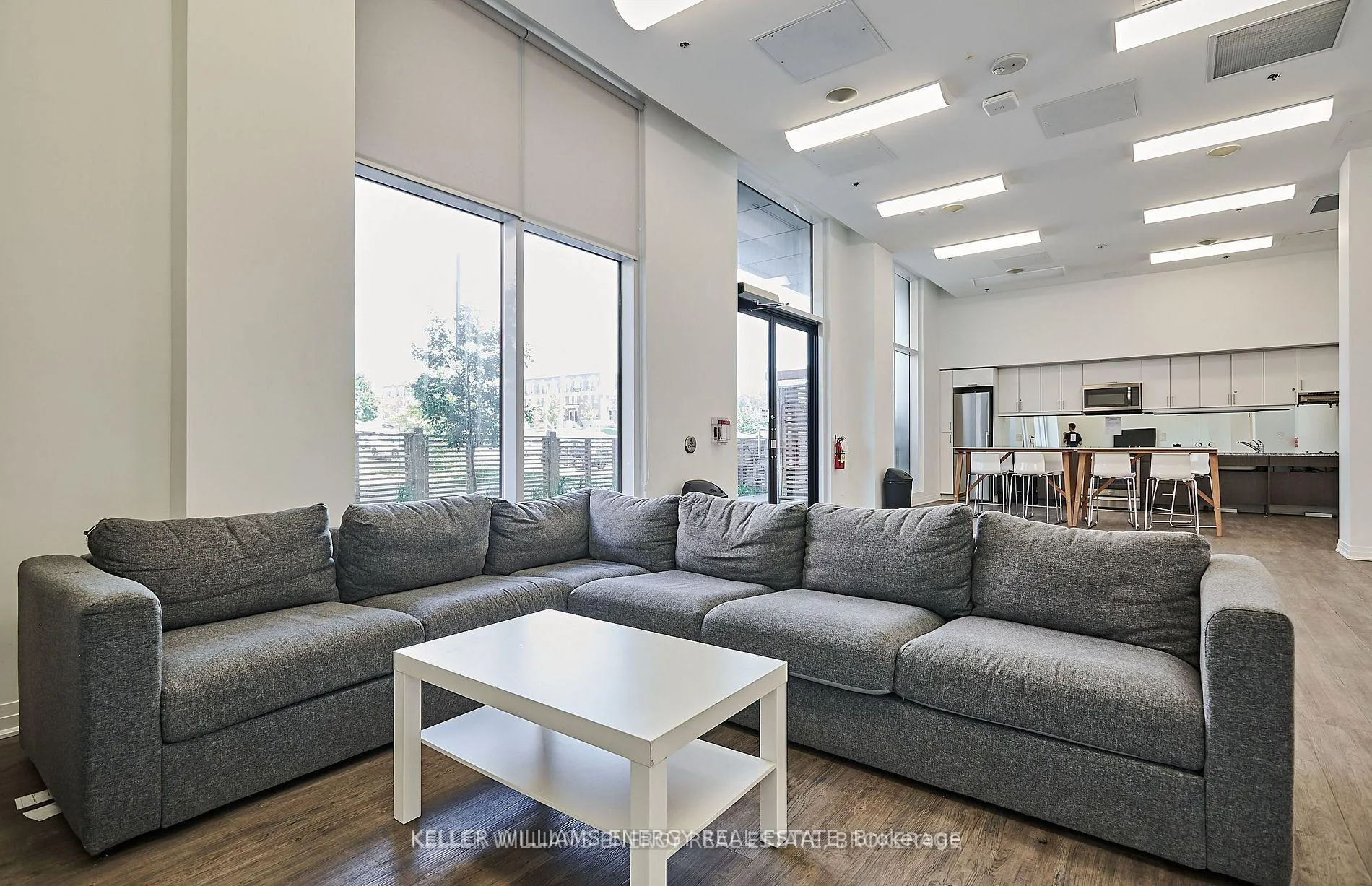 Photo 15 of Unit 504, 1900 Simcoe Street N, Oshawa, Samac — HOMEH