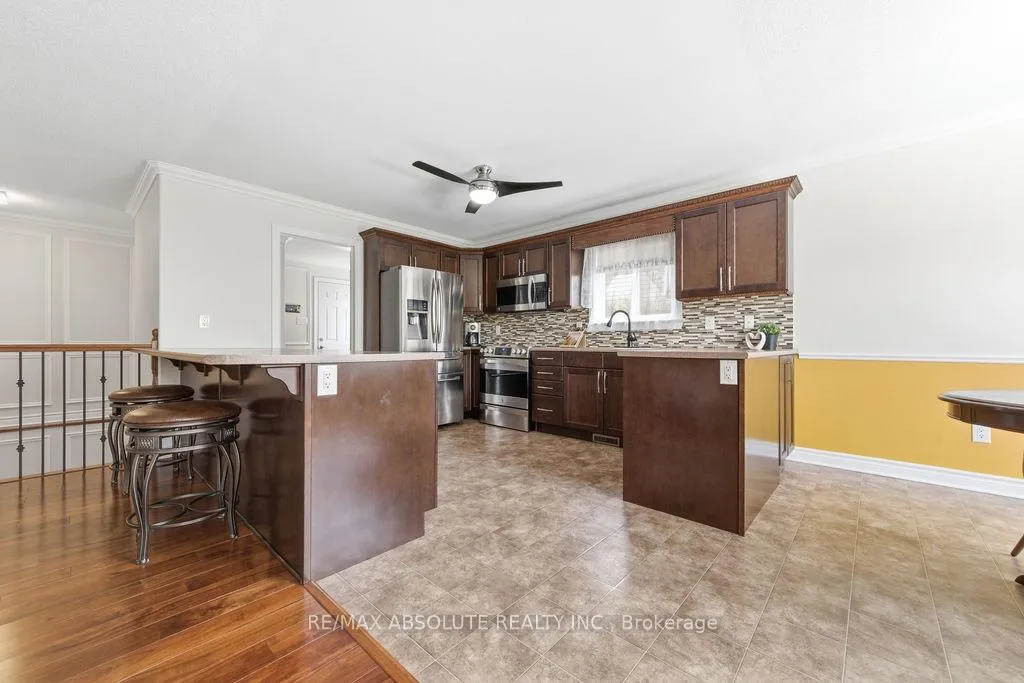 Photo 6 of 39 Bellwood Drive, Arnprior — HOMEH