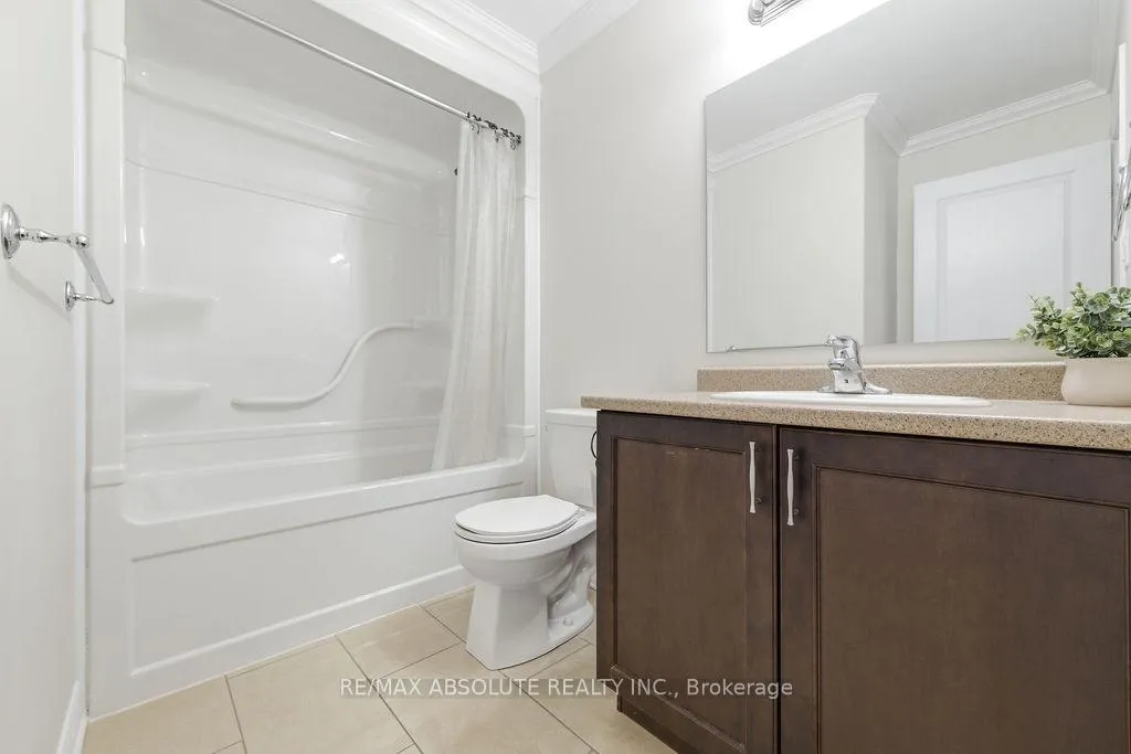 Photo 13 of 39 Bellwood Drive, Arnprior — HOMEH