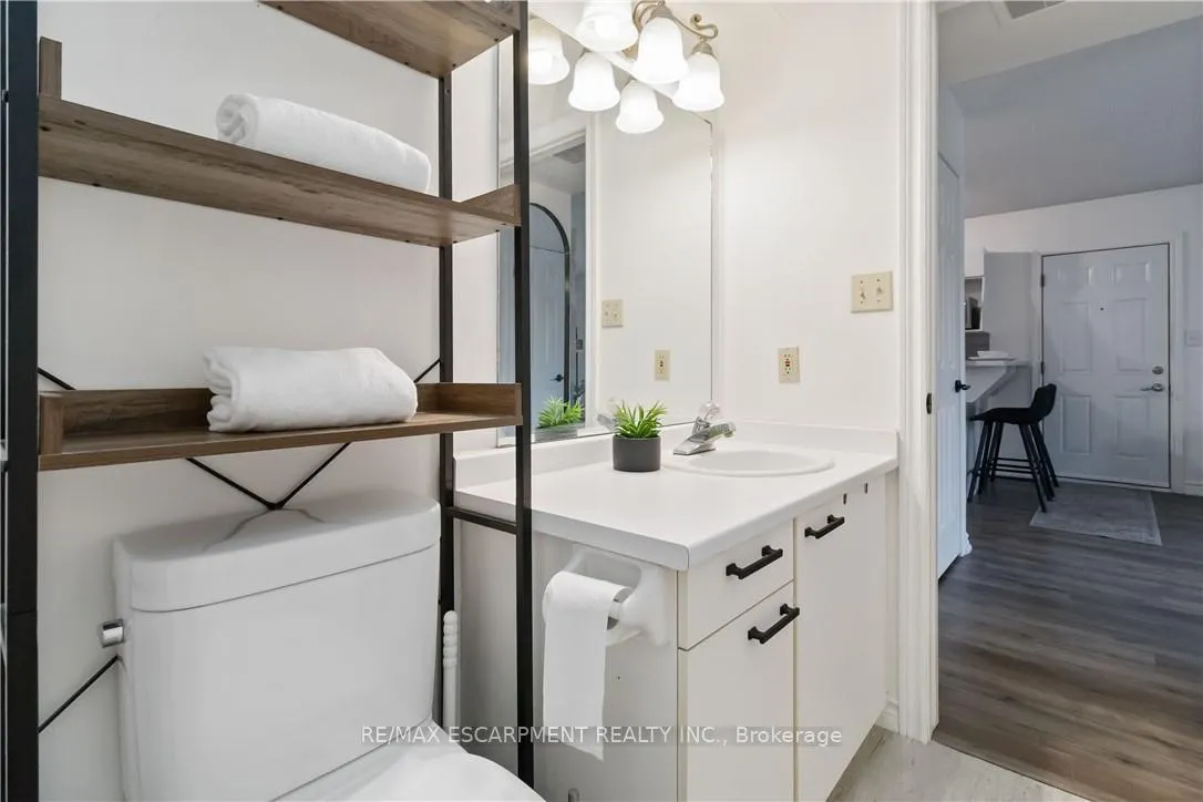 Photo 19 of Unit 222, 2030 Cleaver Avenue, Burlington, Headon — HOMEH