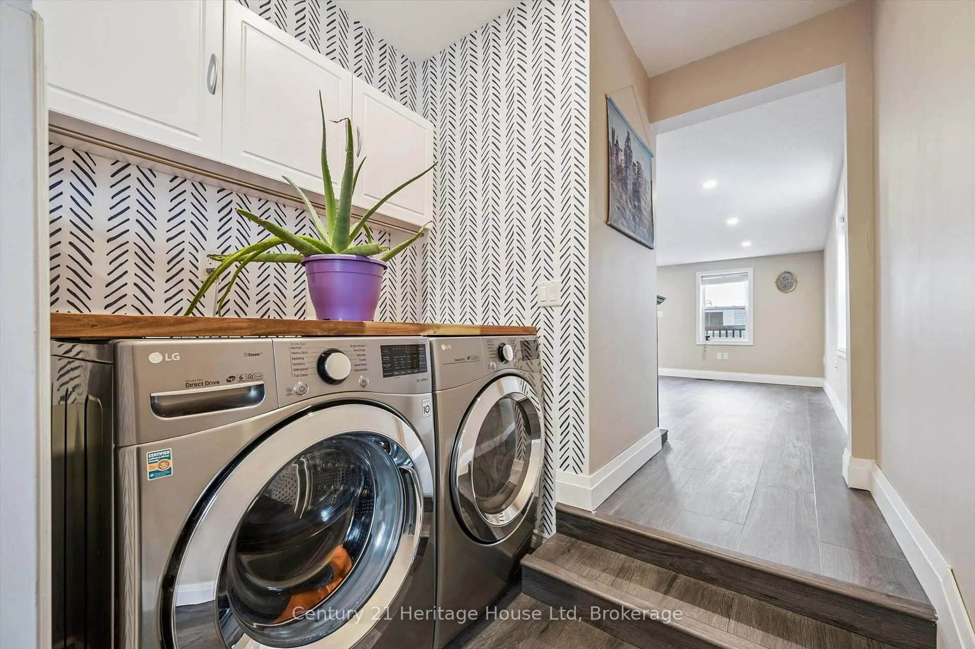 Photo 28 of 16 Hooper Street, Guelph, St. Patrick's Ward — HOMEH