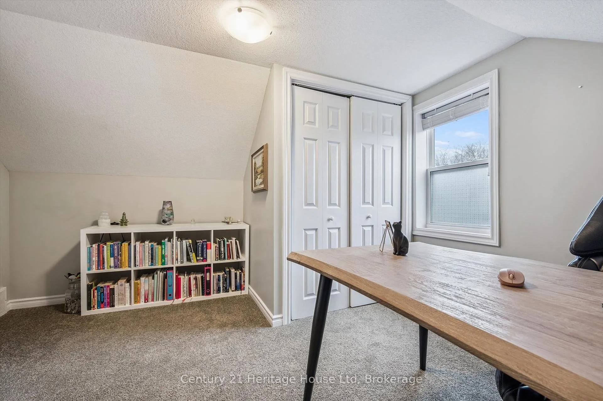Photo 32 of 16 Hooper Street, Guelph, St. Patrick's Ward — HOMEH