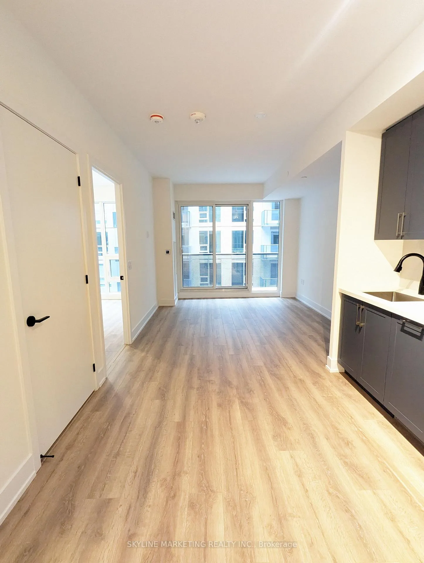 Photo 11 of Unit 326, 2450 Old Bronte Road, Oakville, Westmount — HOMEH