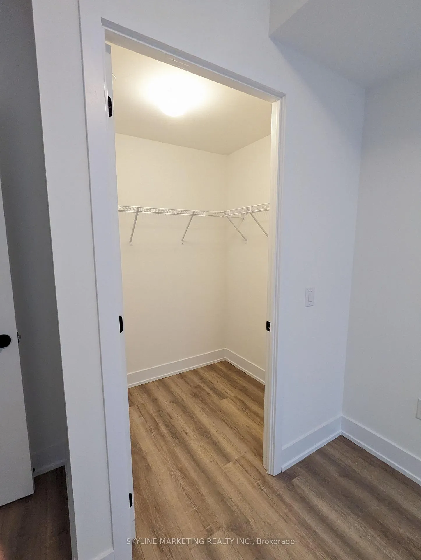 Photo 12 of Unit 326, 2450 Old Bronte Road, Oakville, Westmount — HOMEH