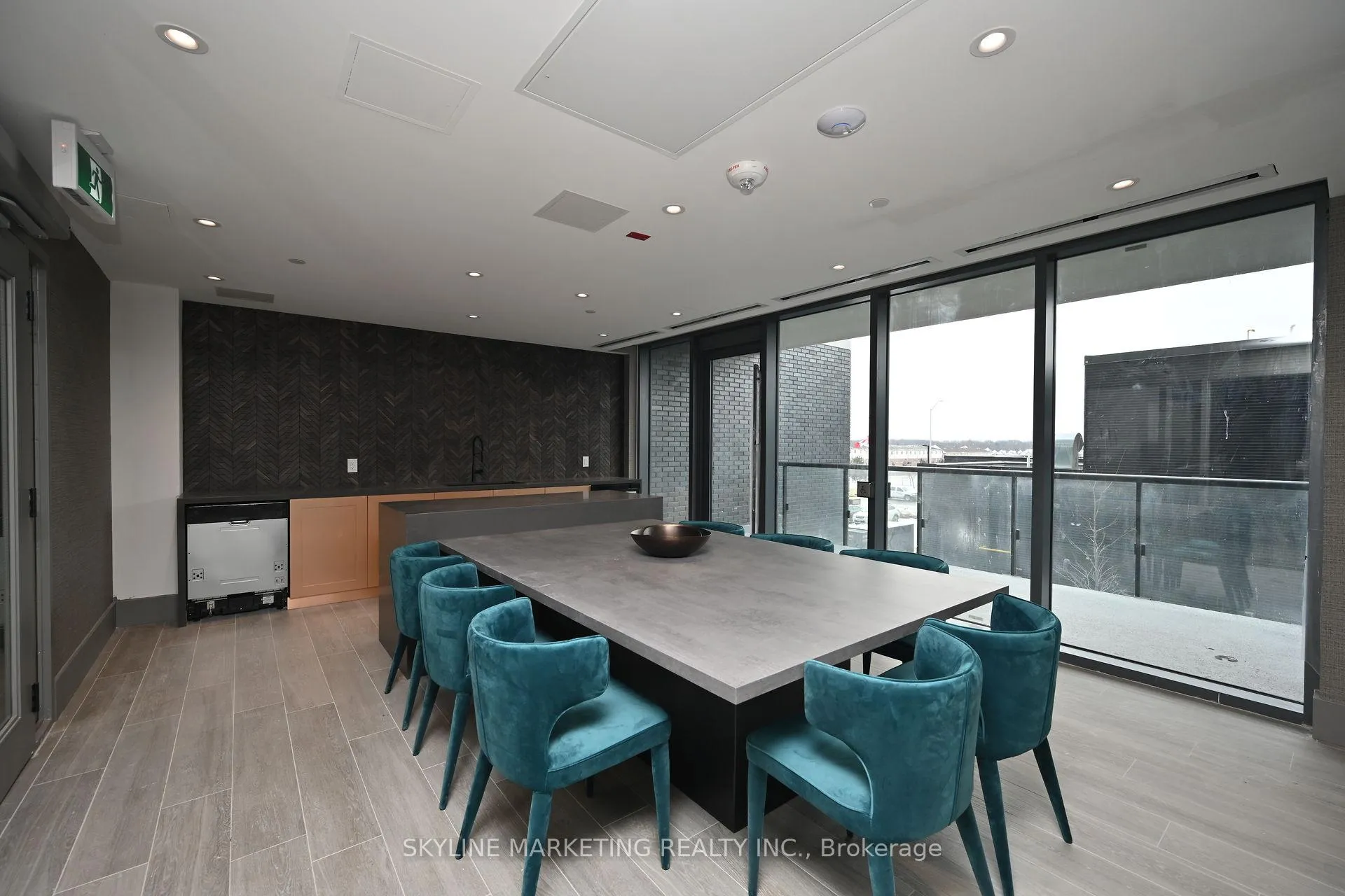 Photo 29 of Unit 326, 2450 Old Bronte Road, Oakville, Westmount — HOMEH