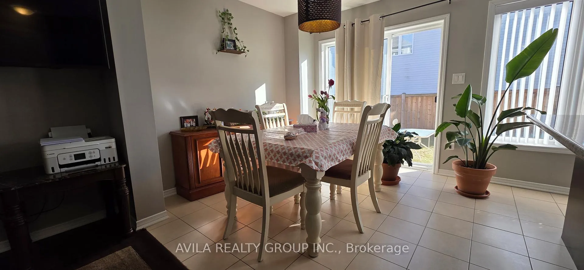 Photo 10 of 205 Thompson Road, Haldimand — HOMEH