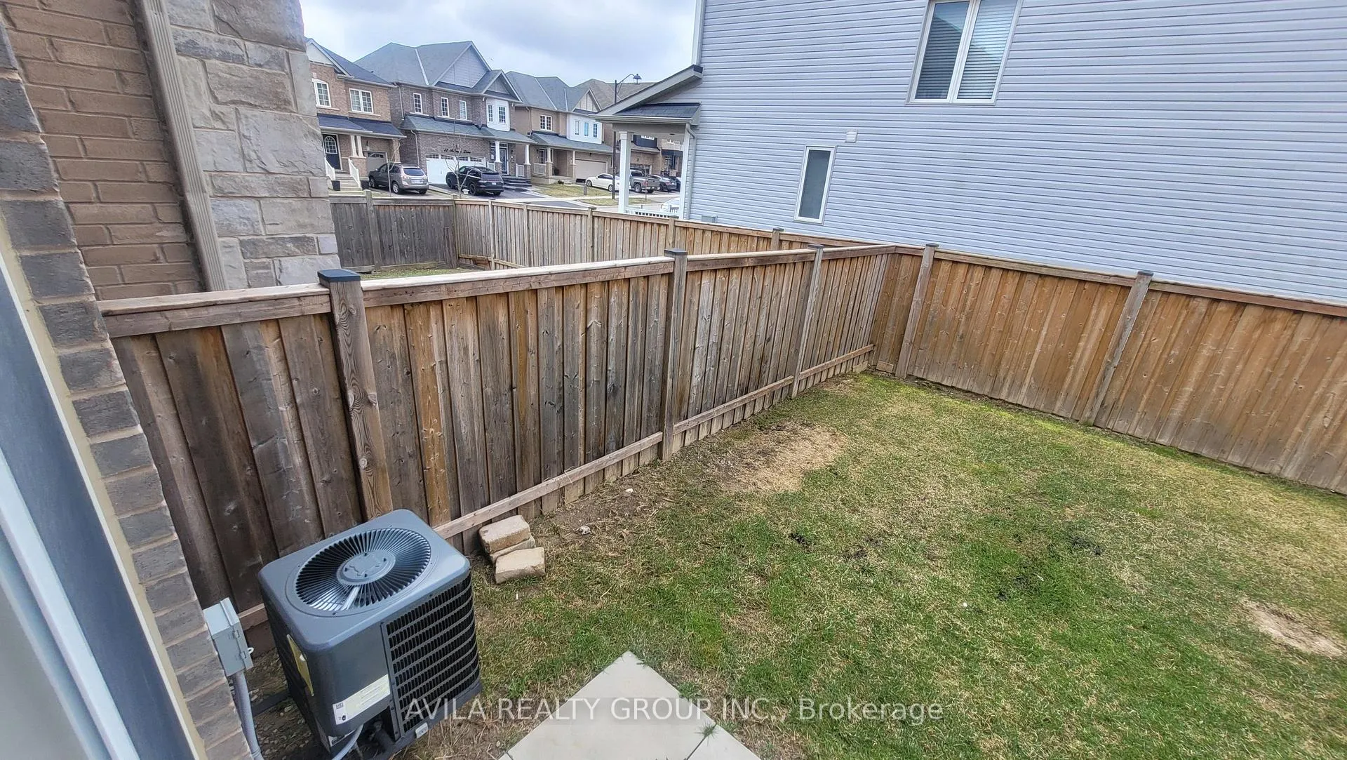 Photo 17 of 205 Thompson Road, Haldimand — HOMEH