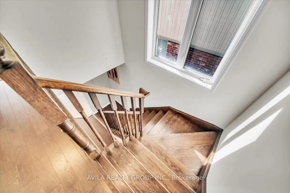 Photo 18 of 205 Thompson Road, Haldimand — HOMEH