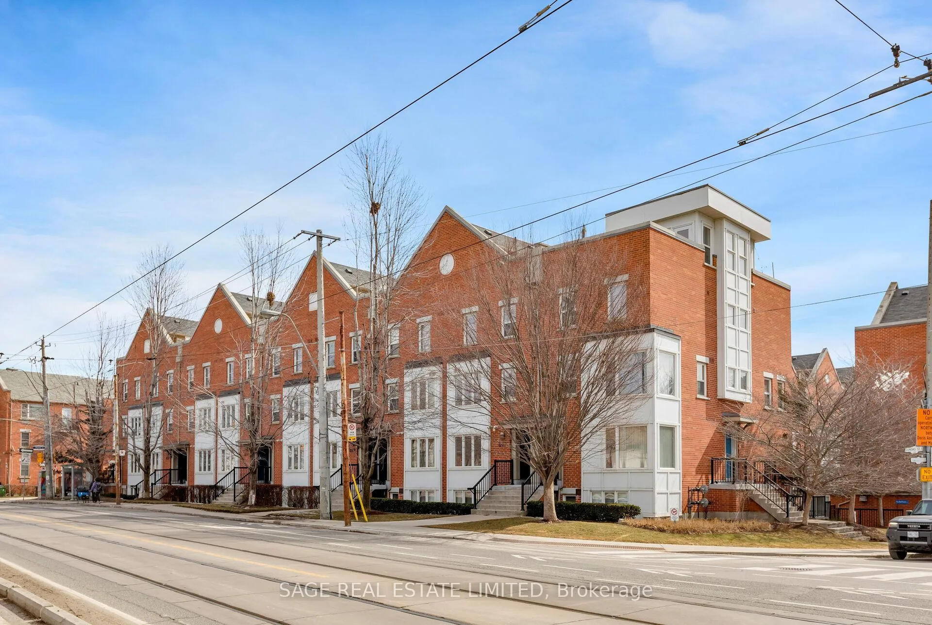 Photo 1 of Unit 4, 817 Dundas Street E, Toronto, South Riverdale — HOMEH