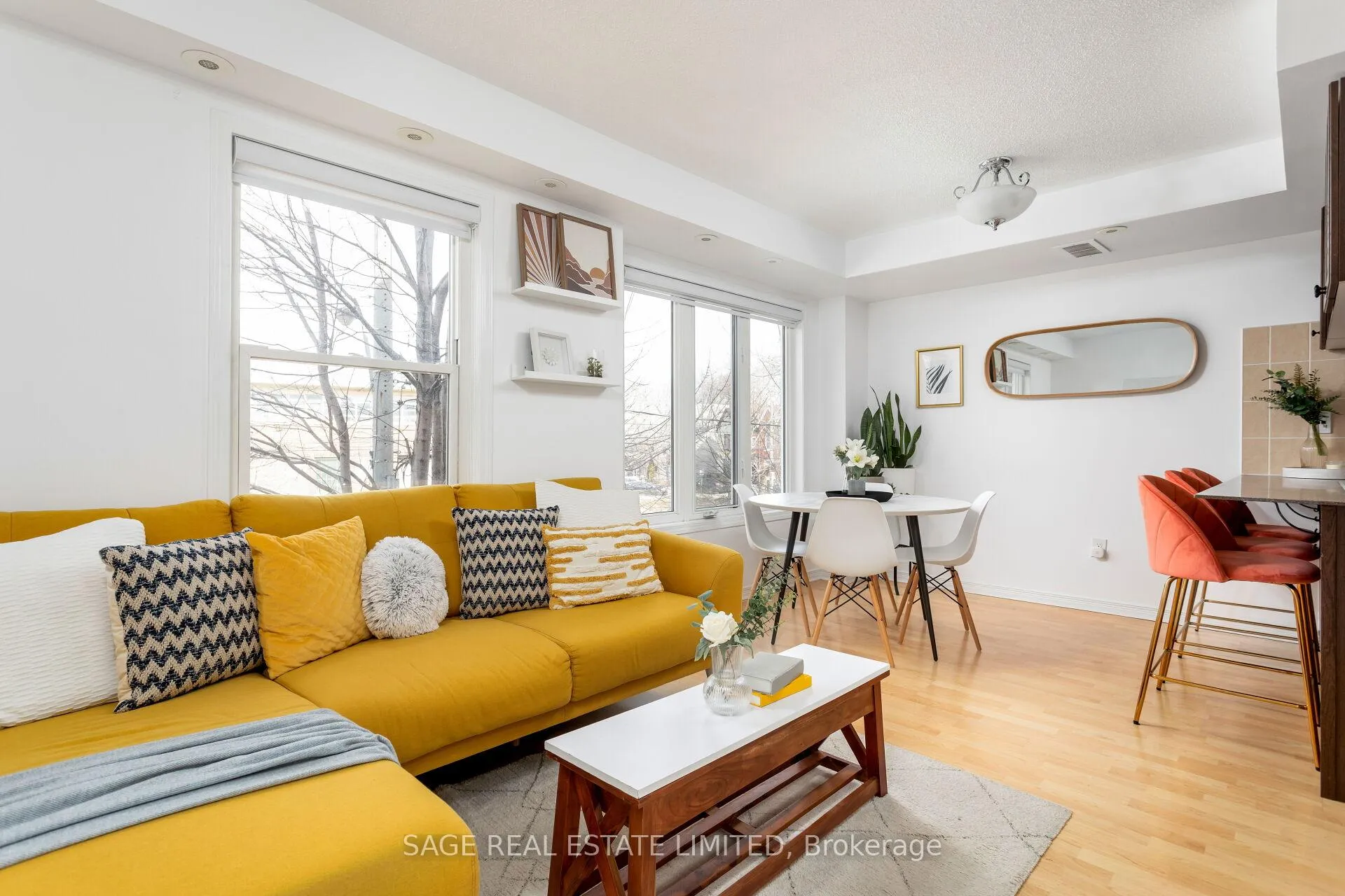 Photo 13 of Unit 4, 817 Dundas Street E, Toronto, South Riverdale — HOMEH
