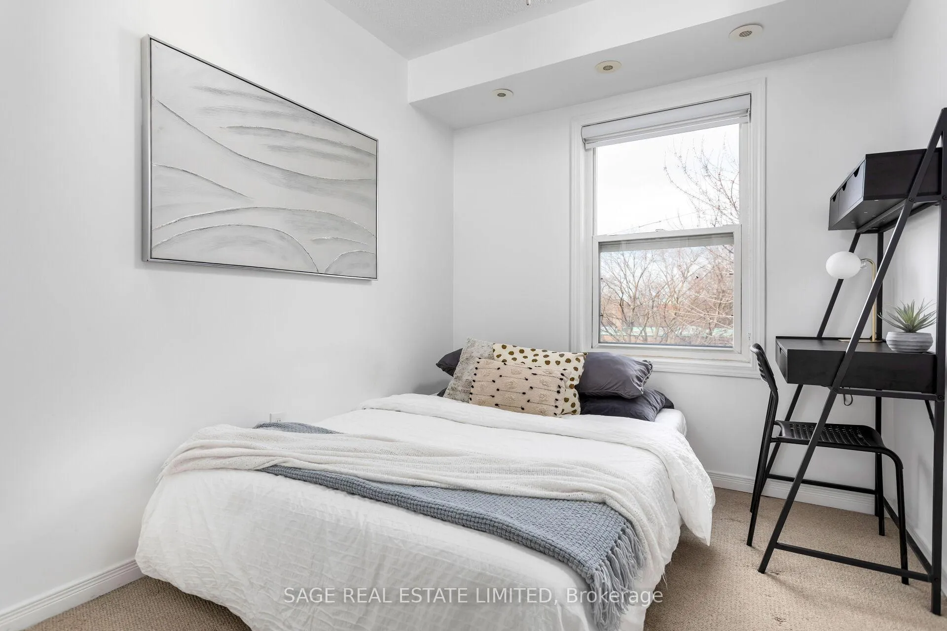 Photo 19 of Unit 4, 817 Dundas Street E, Toronto, South Riverdale — HOMEH