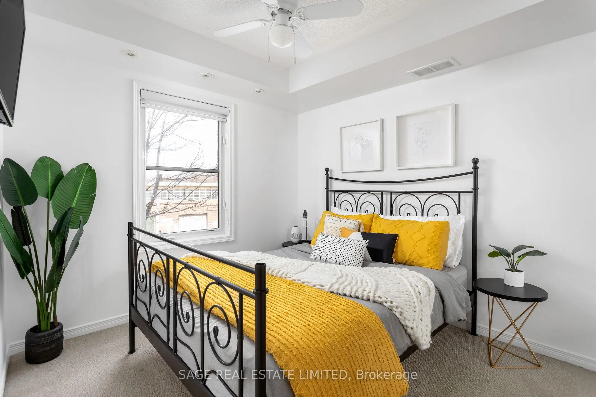 Photo 20 of Unit 4, 817 Dundas Street E, Toronto, South Riverdale — HOMEH