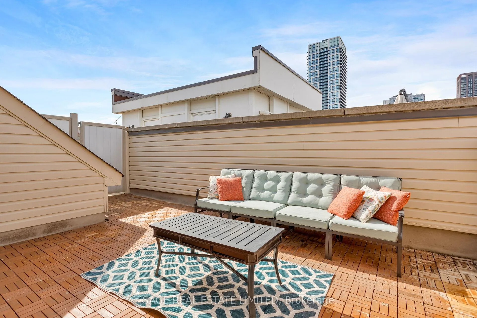 Photo 26 of Unit 4, 817 Dundas Street E, Toronto, South Riverdale — HOMEH