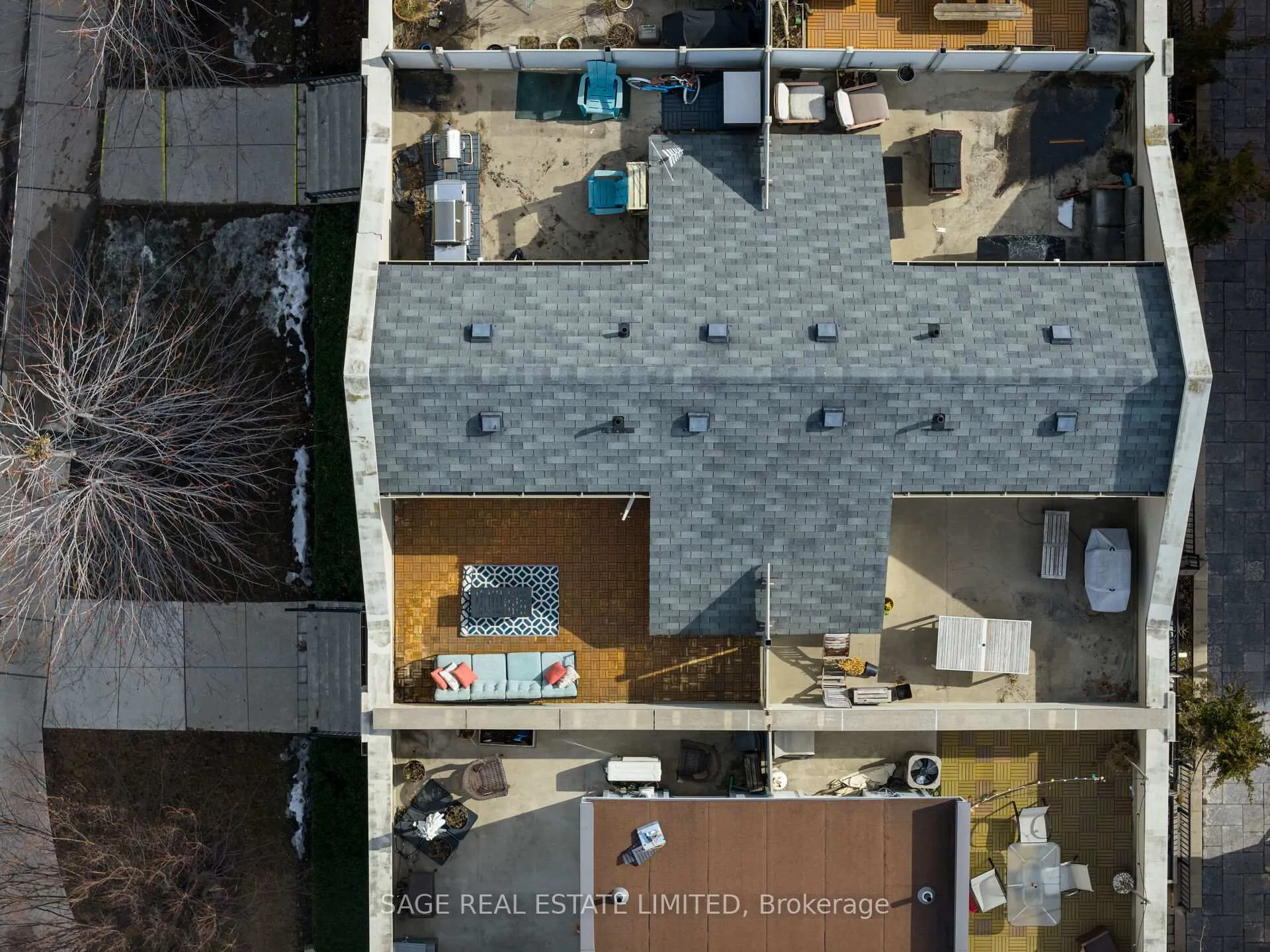 Photo 27 of Unit 4, 817 Dundas Street E, Toronto, South Riverdale — HOMEH