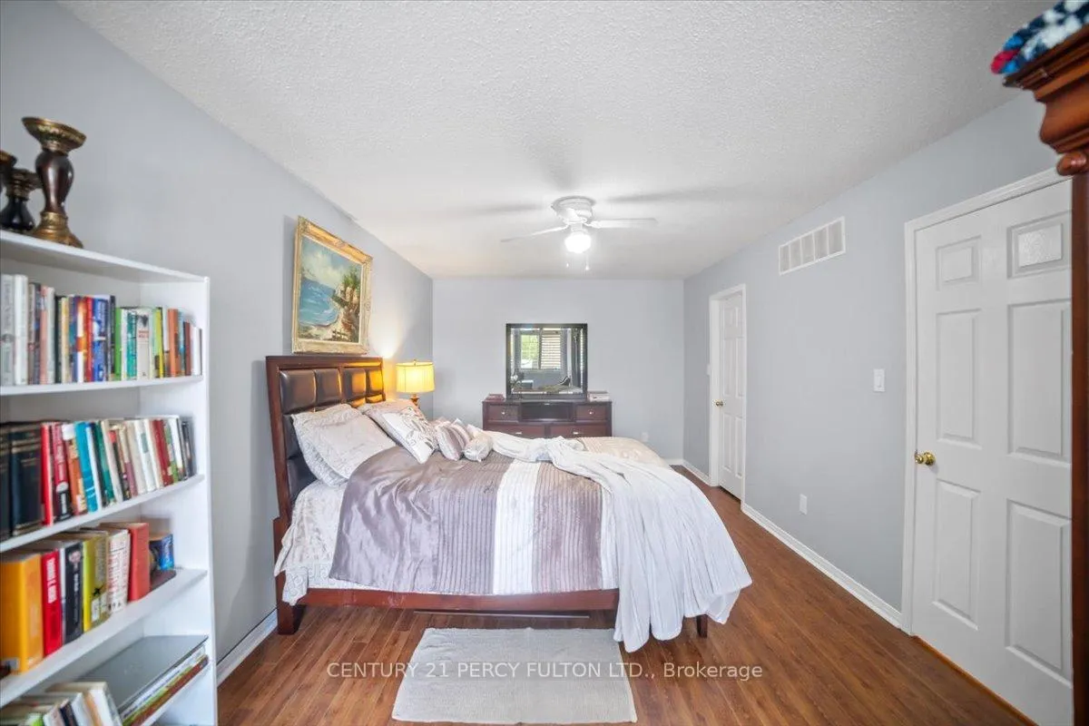 Photo 18 of 1250 Ormond Drive, Oshawa, Samac — HOMEH