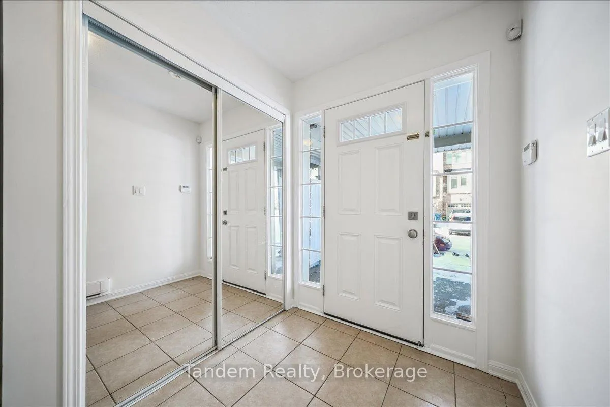 Photo 4 of 605 Attenborough Terrace, Milton, Willmott — HOMEH