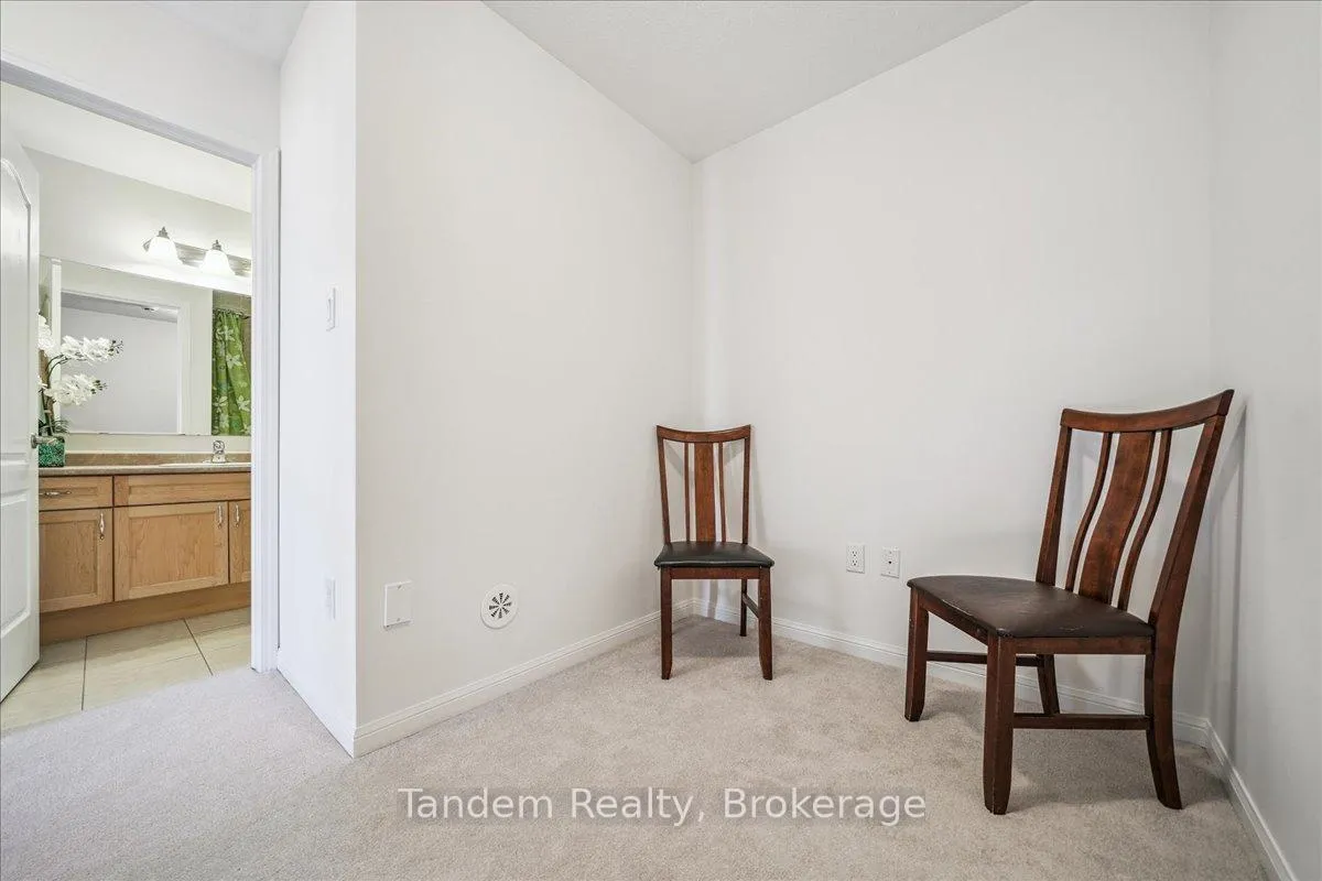 Photo 16 of 605 Attenborough Terrace, Milton, Willmott — HOMEH