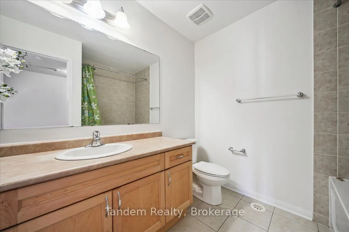 Photo 20 of 605 Attenborough Terrace, Milton, Willmott — HOMEH