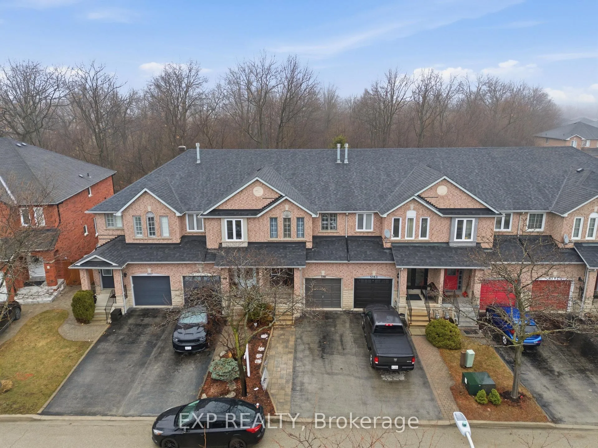 Photo 25 of 5161 Falconcrest Drive, Burlington, Uptown — HOMEH