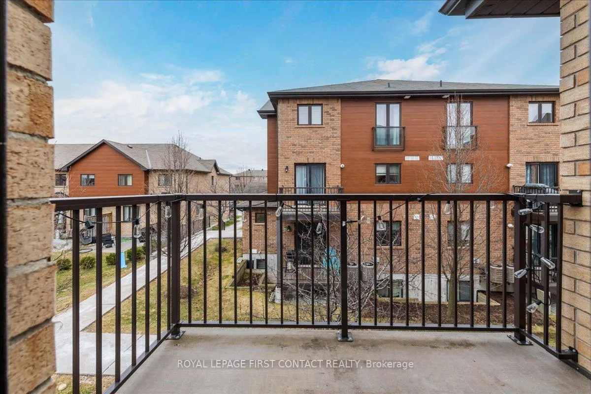 Photo 7 of Unit 4, 35 Madelaine Drive, Barrie, Painswick South — HOMEH
