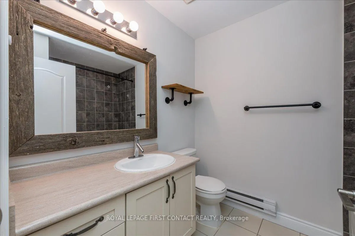 Photo 12 of Unit 4, 35 Madelaine Drive, Barrie, Painswick South — HOMEH