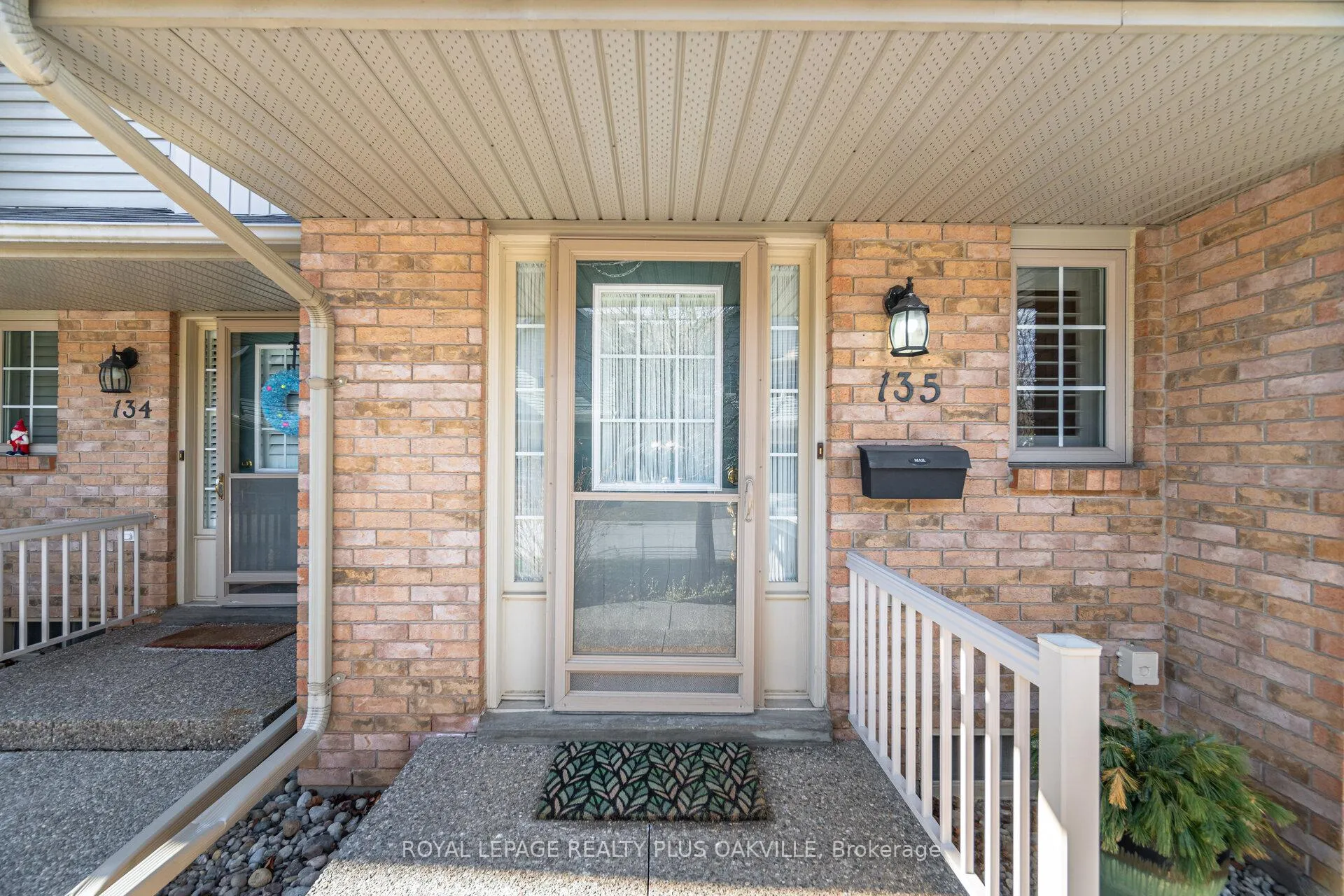 Photo 6 of Unit 135, 3333 New Street, Burlington, Roseland — HOMEH
