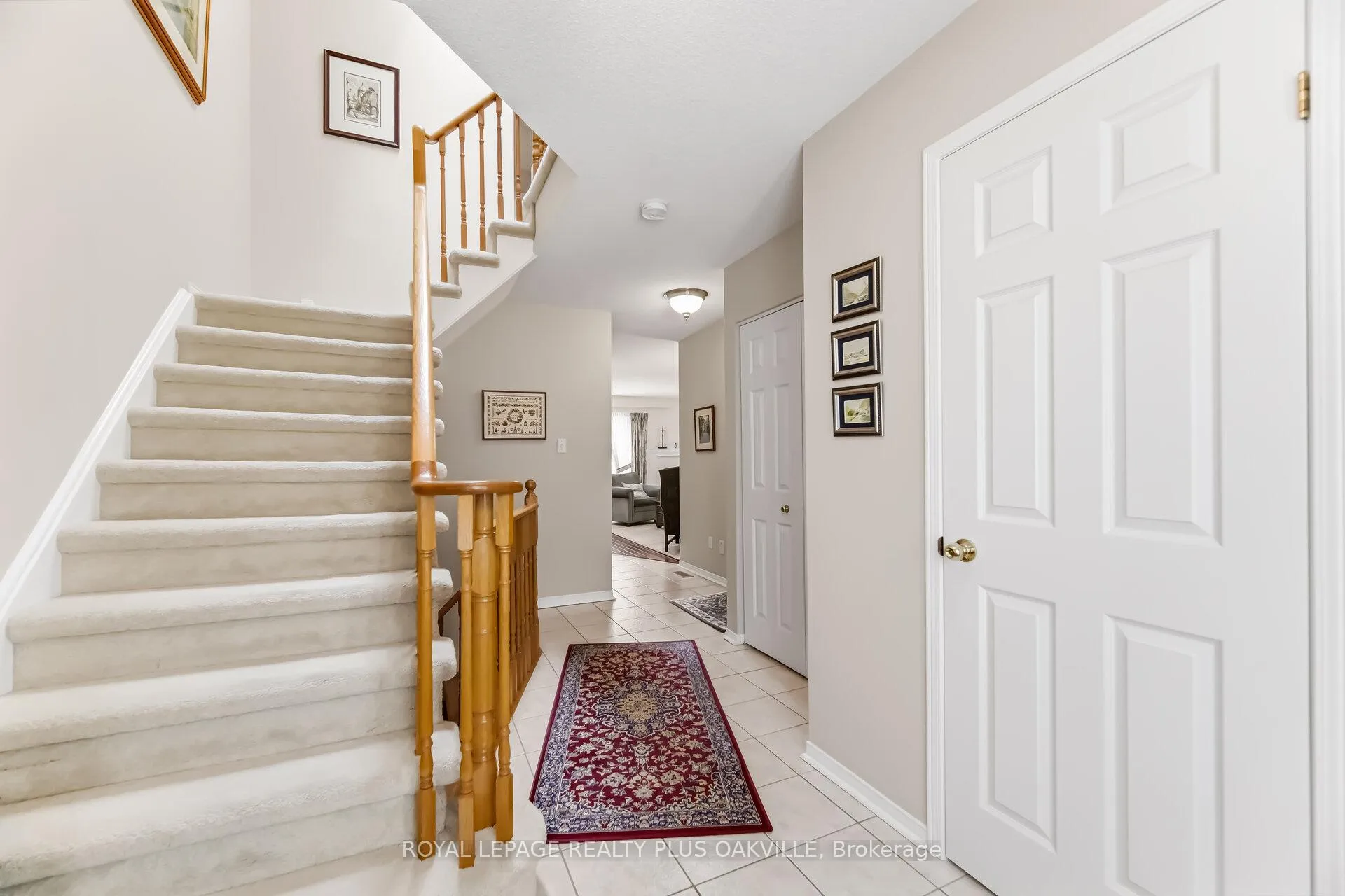 Photo 9 of Unit 135, 3333 New Street, Burlington, Roseland — HOMEH