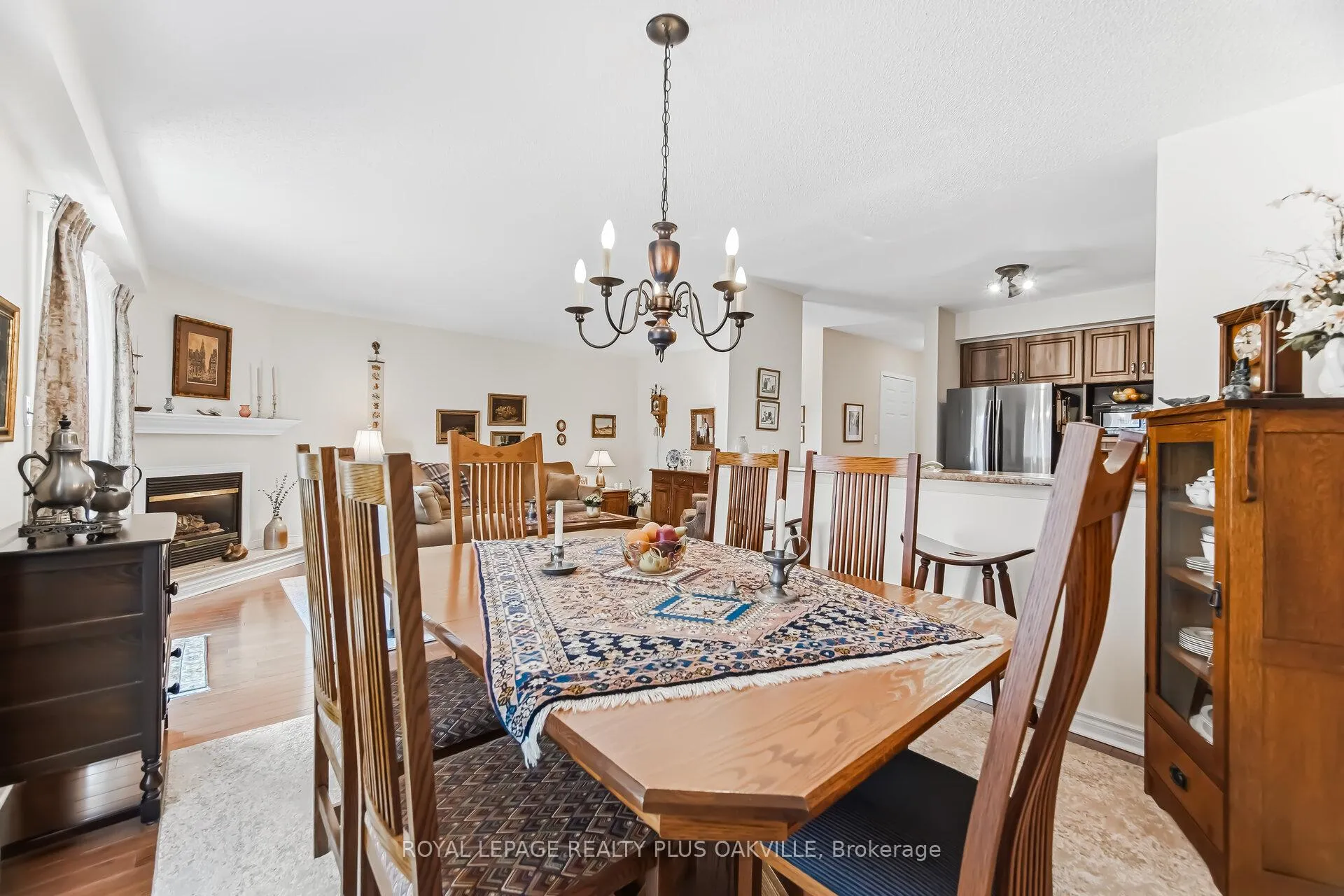 Photo 15 of Unit 135, 3333 New Street, Burlington, Roseland — HOMEH