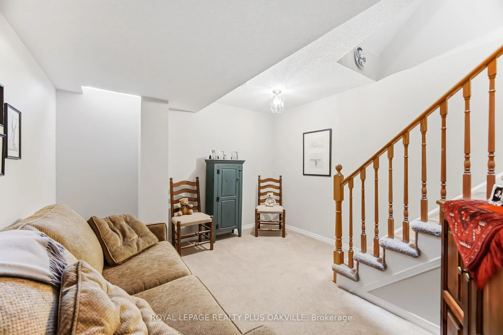 Photo 23 of Unit 135, 3333 New Street, Burlington, Roseland — HOMEH