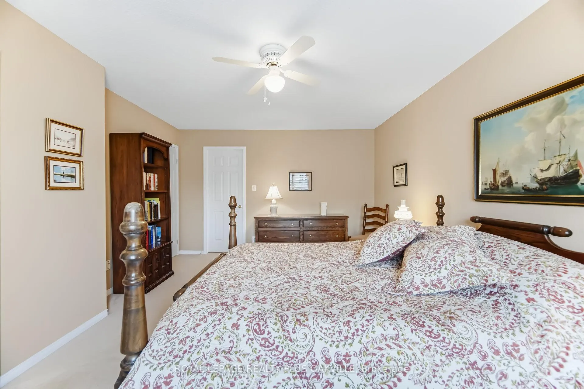 Photo 31 of Unit 135, 3333 New Street, Burlington, Roseland — HOMEH
