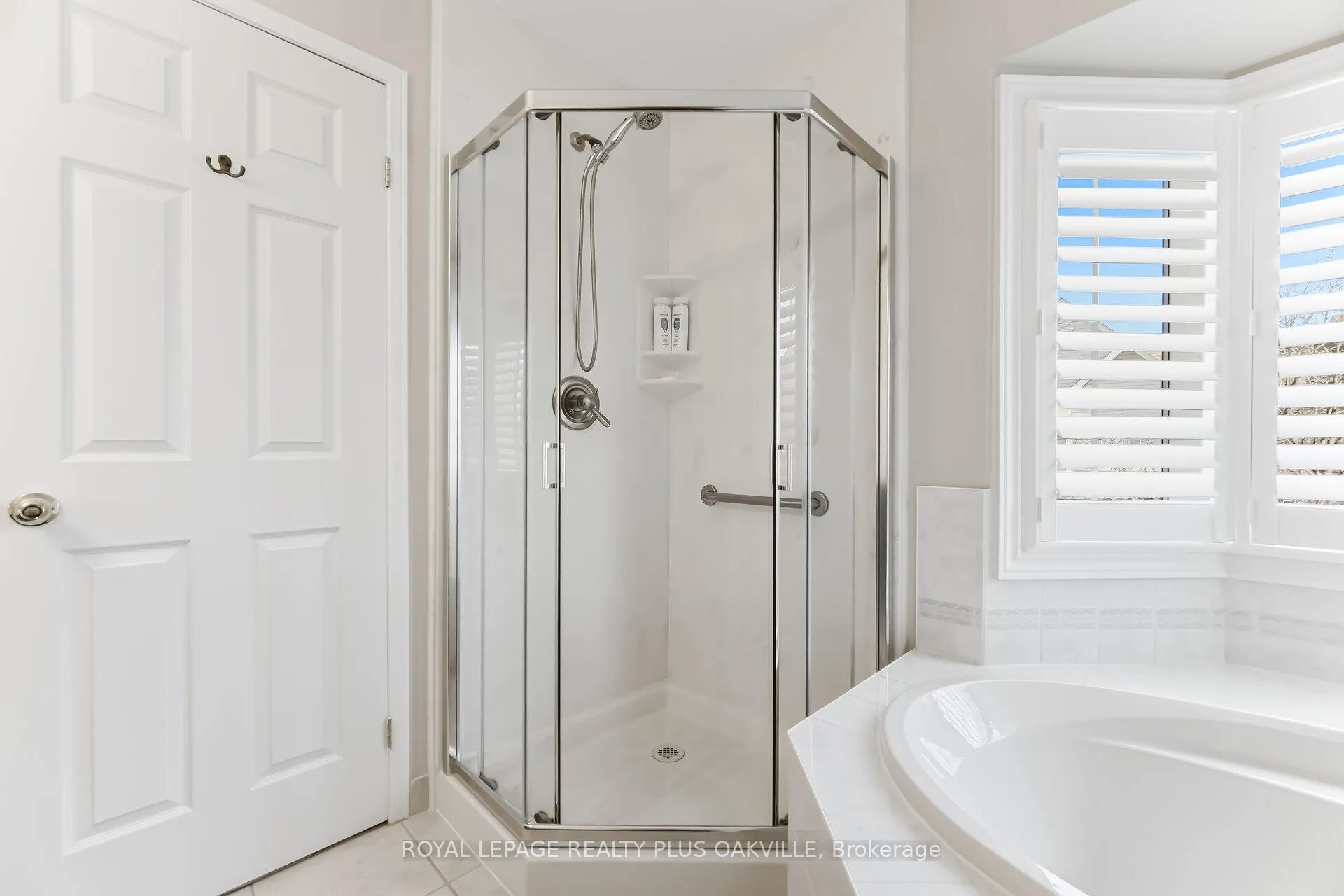 Photo 35 of Unit 135, 3333 New Street, Burlington, Roseland — HOMEH