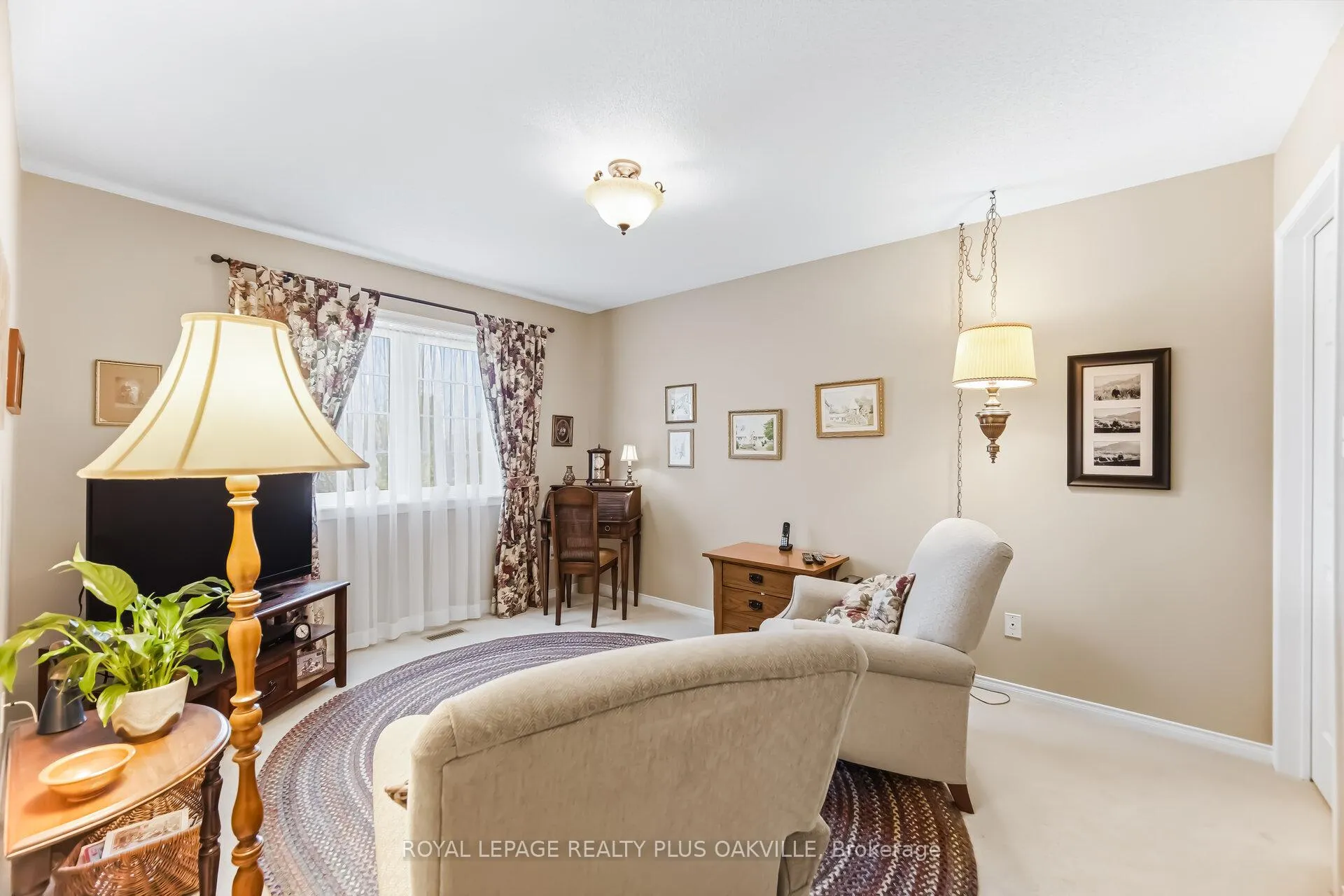 Photo 37 of Unit 135, 3333 New Street, Burlington, Roseland — HOMEH