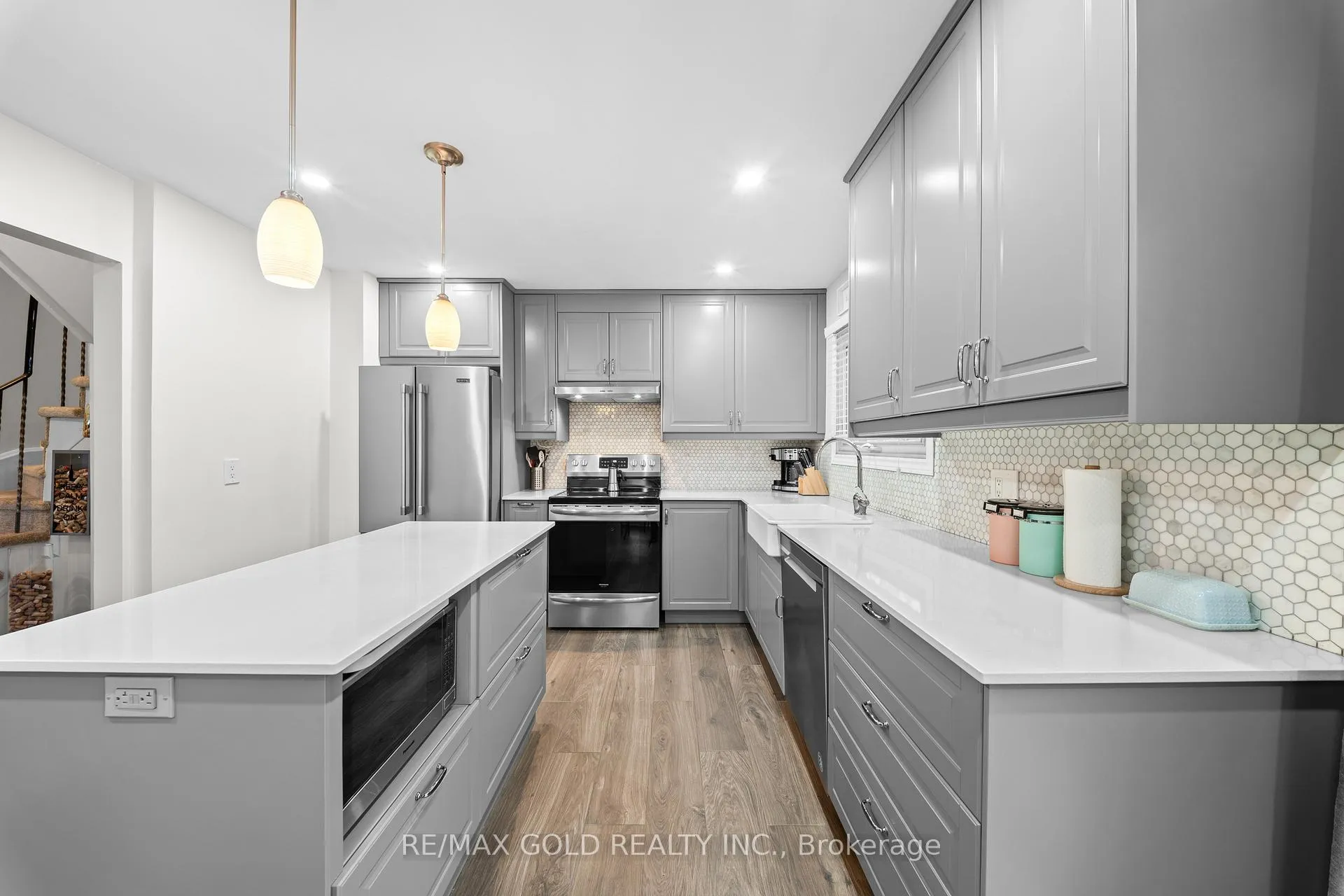 Photo 16 of 2 Barnstead Court, Brampton, Downtown Brampton — HOMEH
