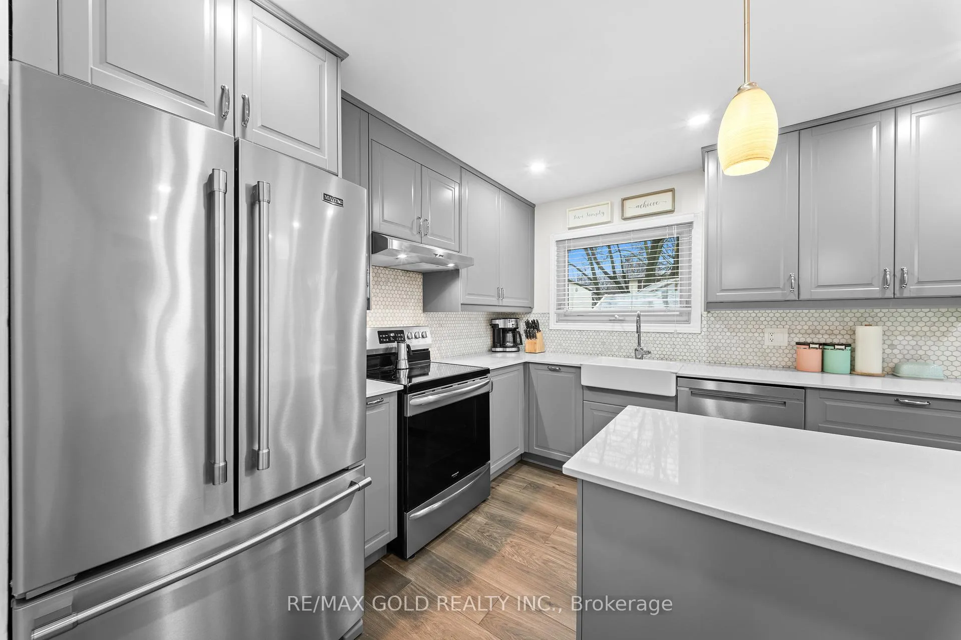 Photo 18 of 2 Barnstead Court, Brampton, Downtown Brampton — HOMEH
