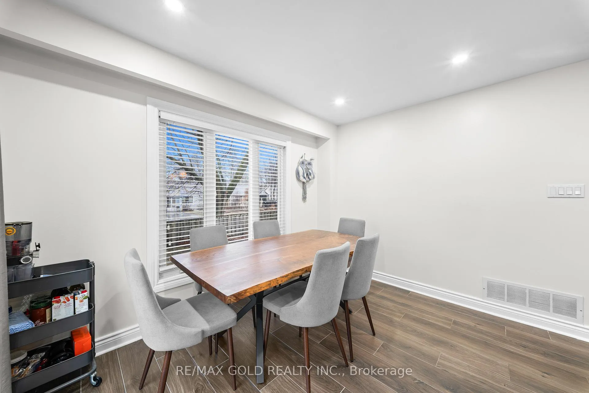 Photo 20 of 2 Barnstead Court, Brampton, Downtown Brampton — HOMEH