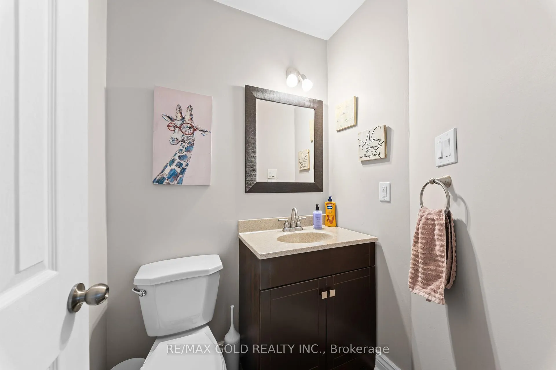Photo 22 of 2 Barnstead Court, Brampton, Downtown Brampton — HOMEH