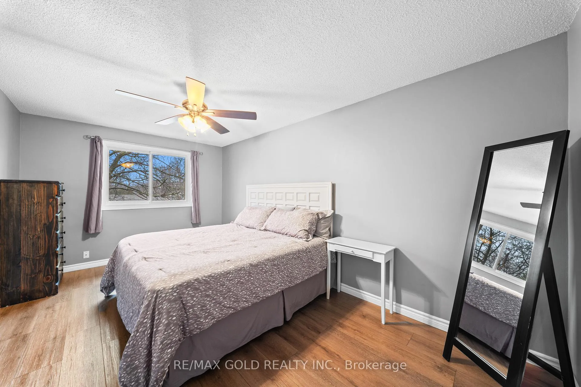 Photo 25 of 2 Barnstead Court, Brampton, Downtown Brampton — HOMEH