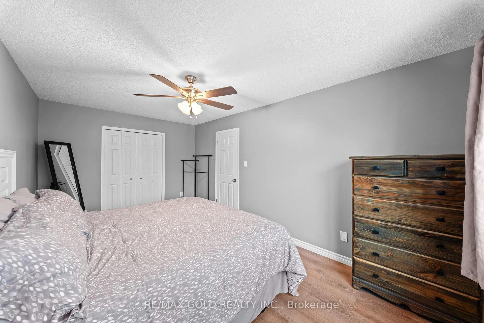 Photo 26 of 2 Barnstead Court, Brampton, Downtown Brampton — HOMEH