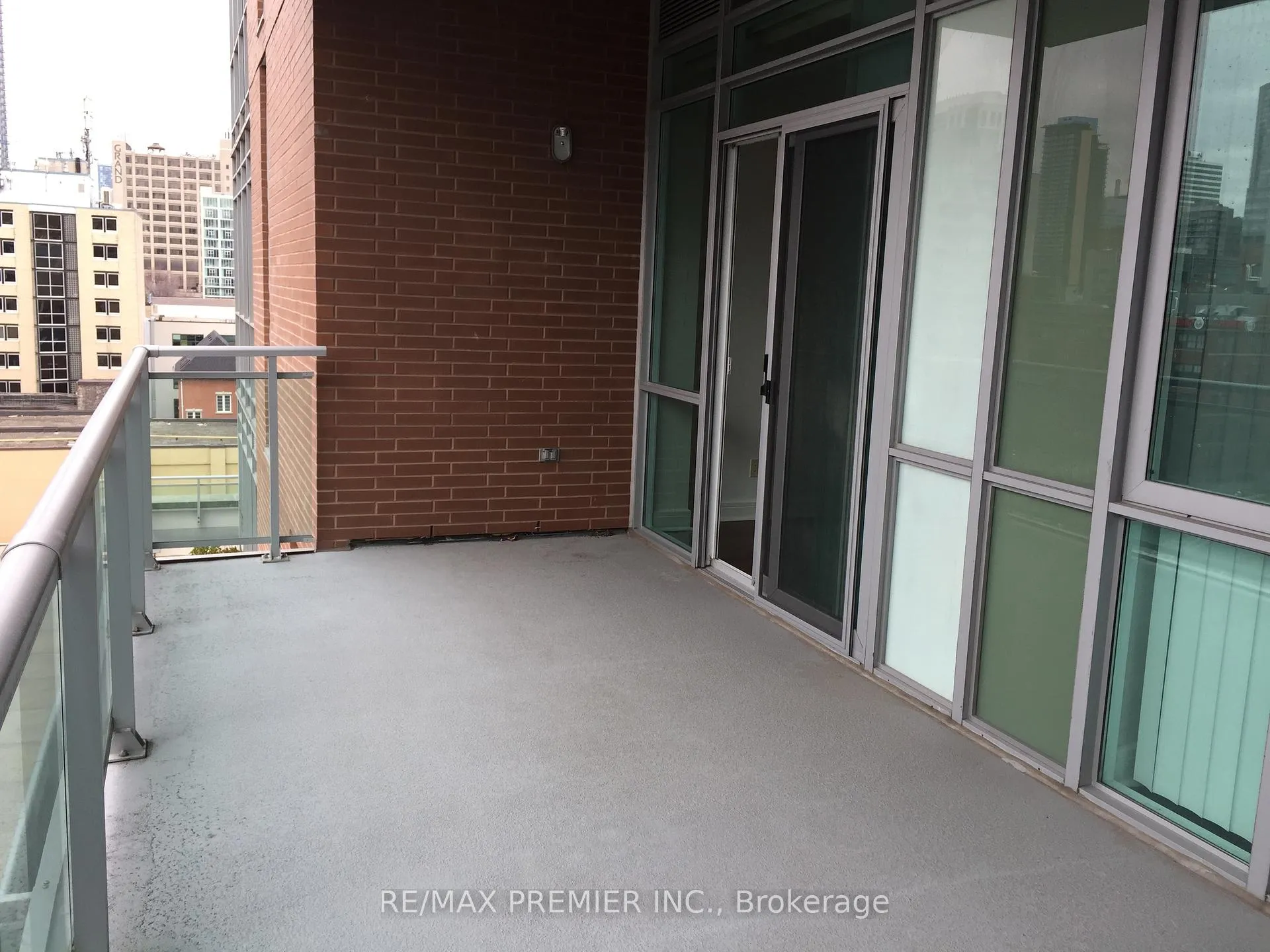 Photo 6 of Unit 710, 116 George Street, Toronto, Moss Park — HOMEH