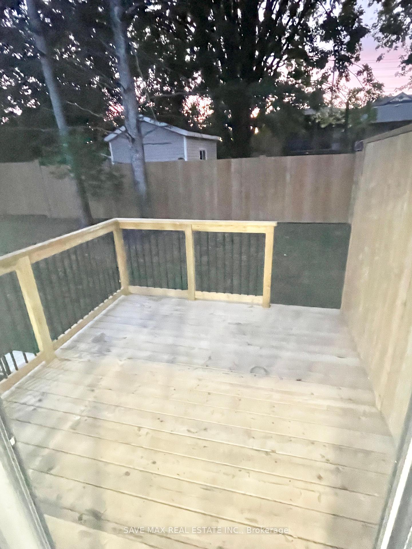 Photo 14 of 44 Pony Way, Kitchener — HOMEH