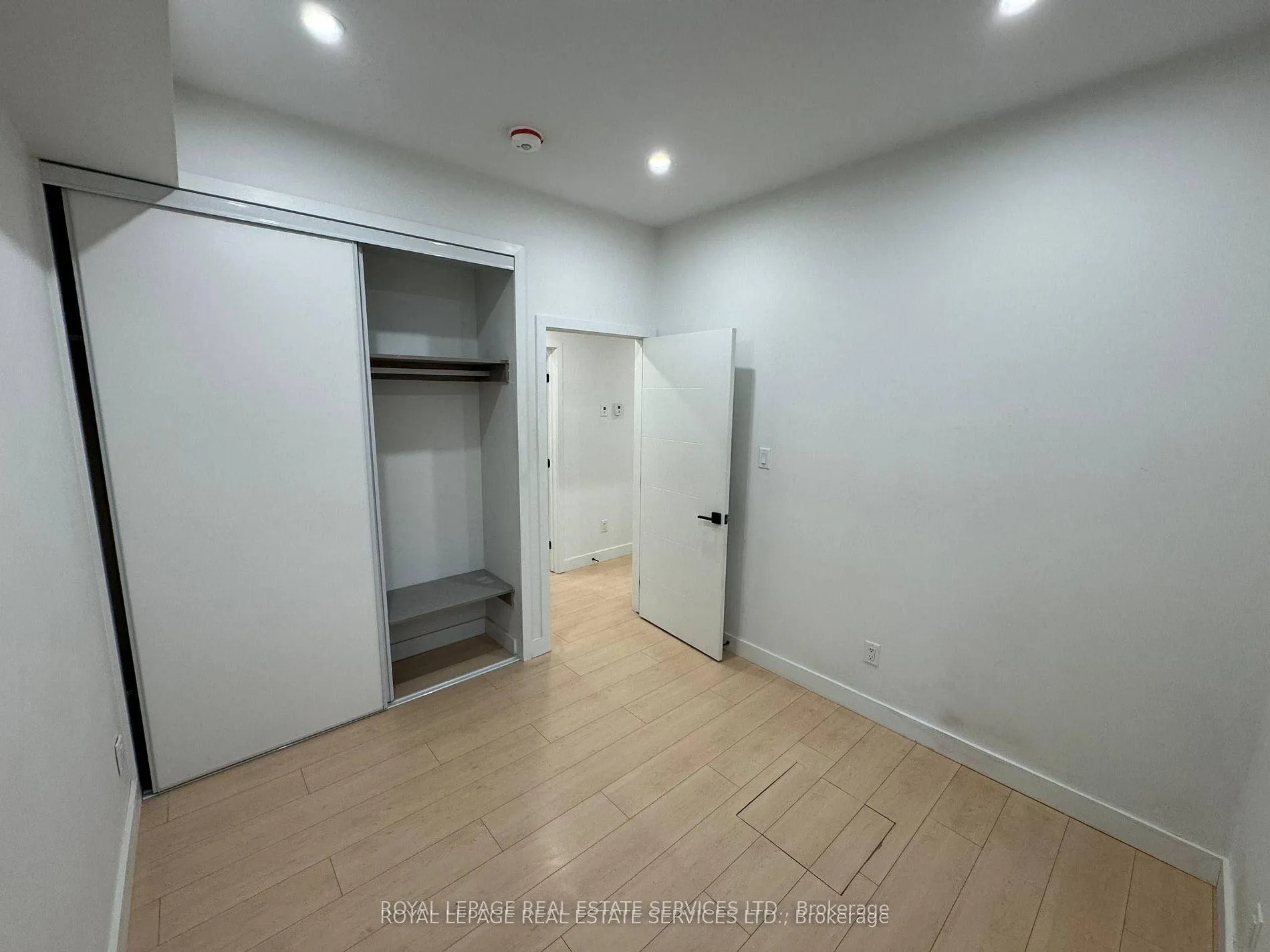Photo 6 of Unit 2, 4B Huron Avenue N, Ottawa, Ottawa West — HOMEH