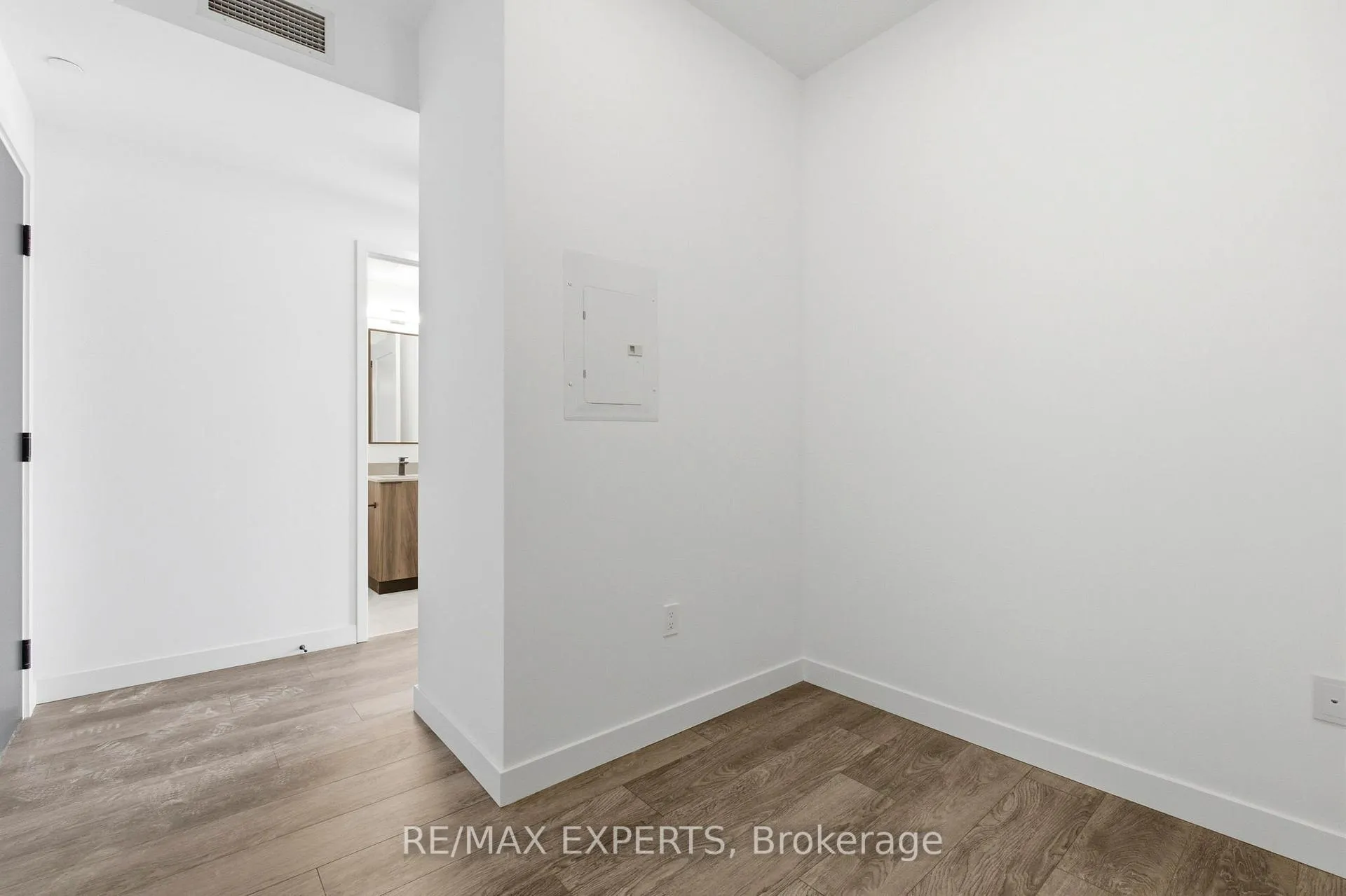 Photo 5 of Unit 233, 1635 Military Trail, Scarborough, Highland Creek — HOMEH