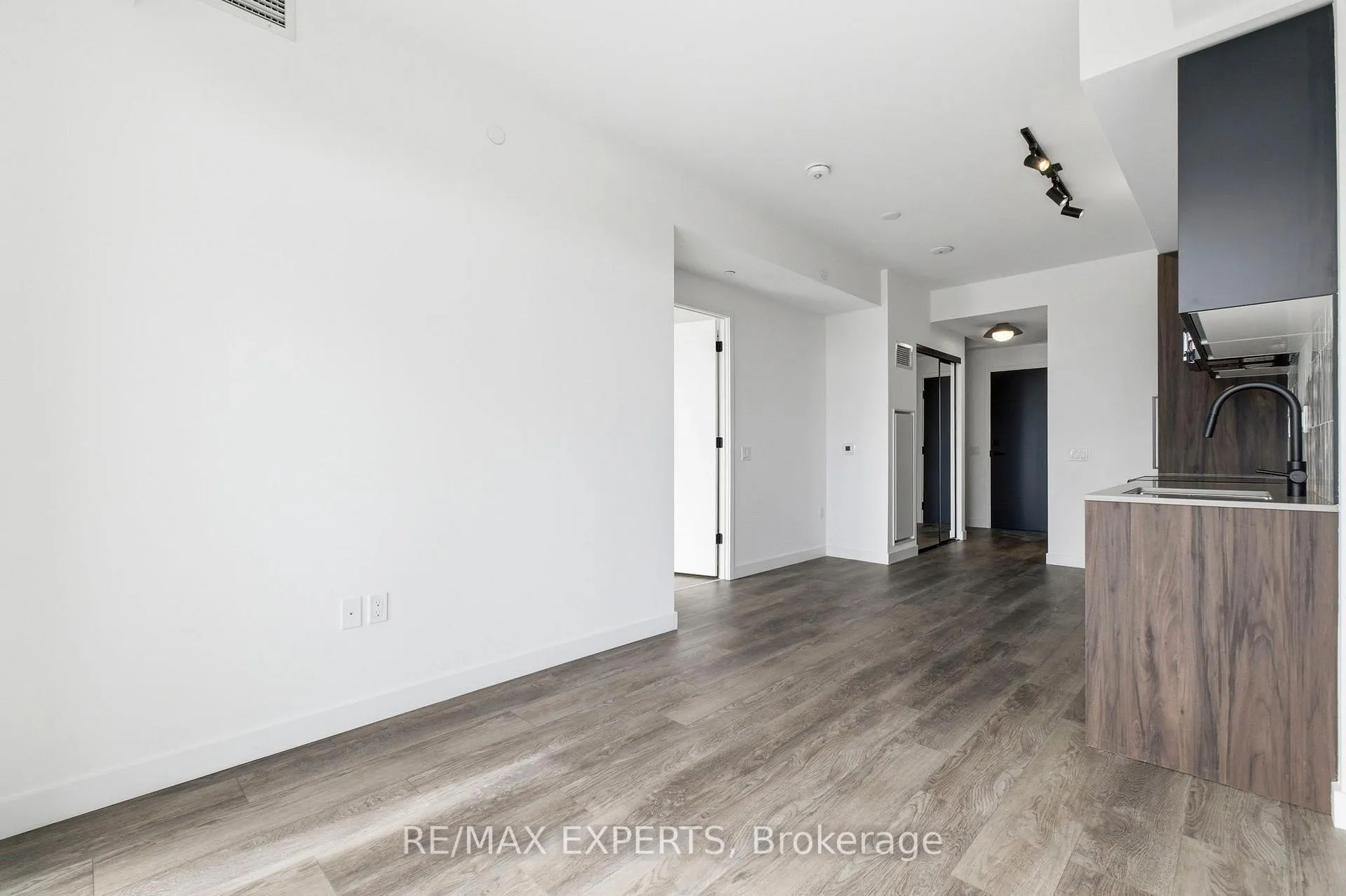 Photo 11 of Unit 233, 1635 Military Trail, Scarborough, Highland Creek — HOMEH