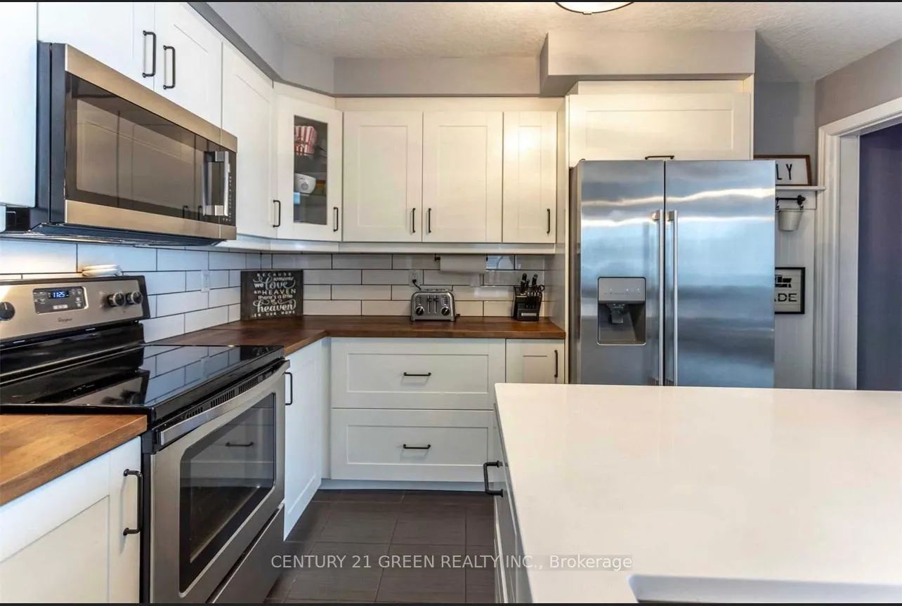 Photo 5 of Unit Main, 93 Oakes Crescent, Guelph, Grange Road — HOMEH