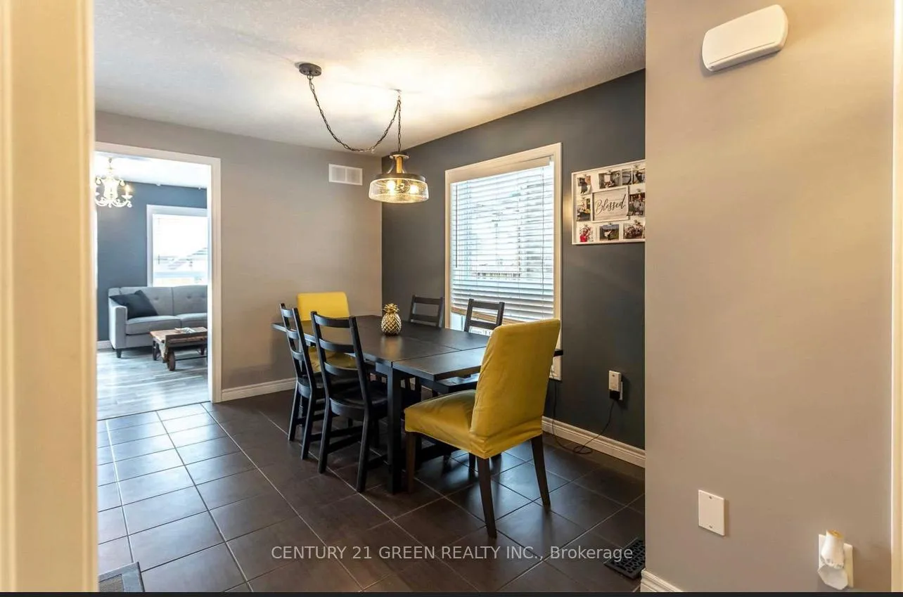 Photo 10 of Unit Main, 93 Oakes Crescent, Guelph, Grange Road — HOMEH