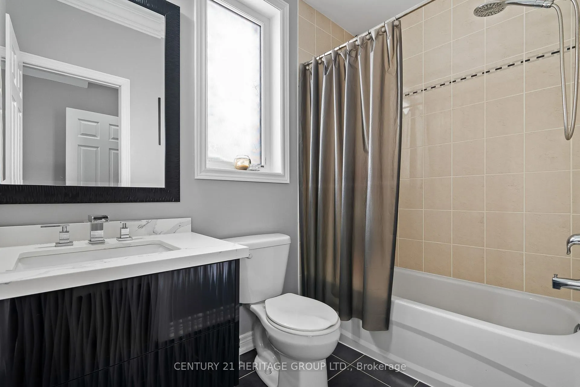Photo 34 of 77 Trail Boulevard, Springwater, Centre Vespra — HOMEH