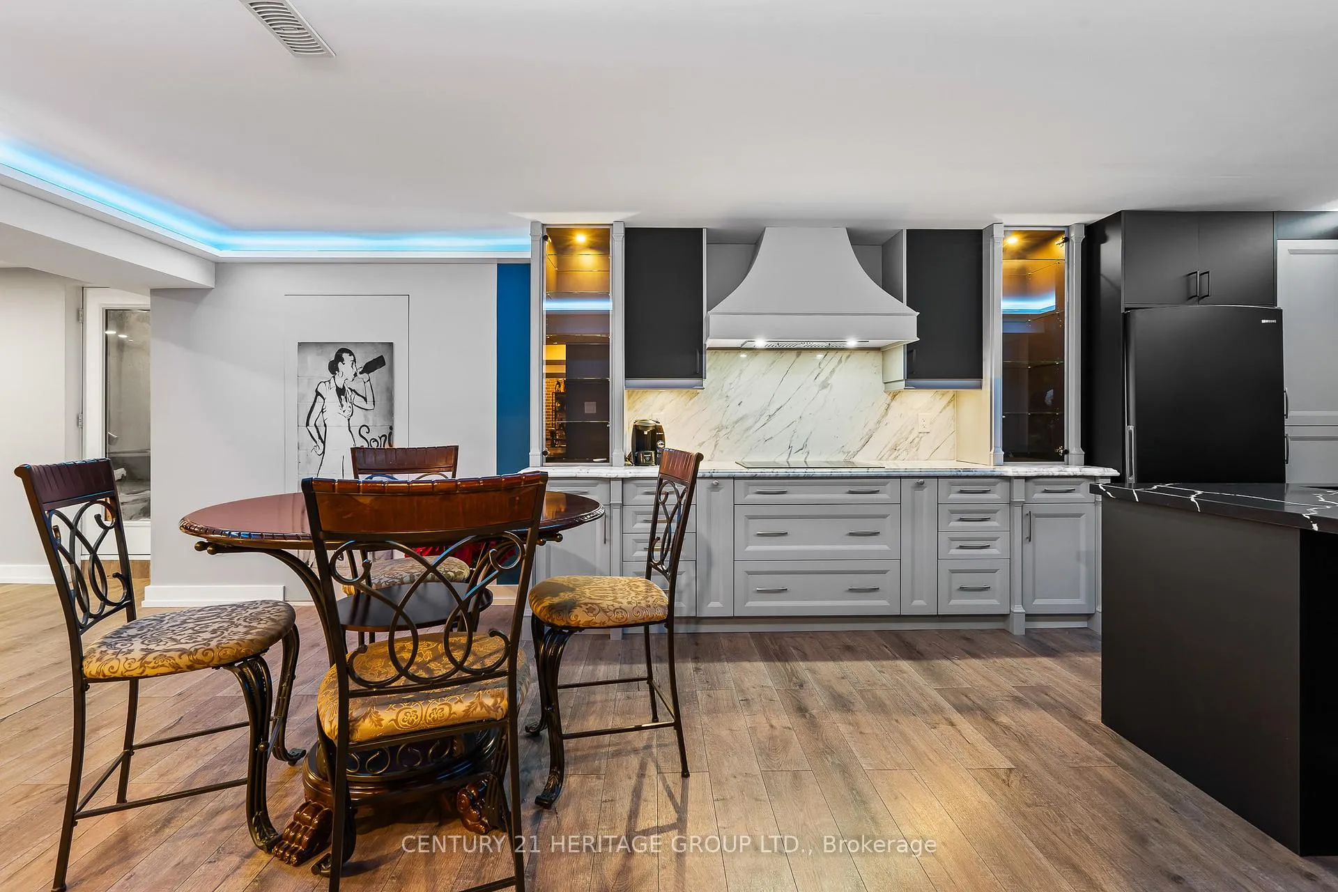 Photo 40 of 77 Trail Boulevard, Springwater, Centre Vespra — HOMEH