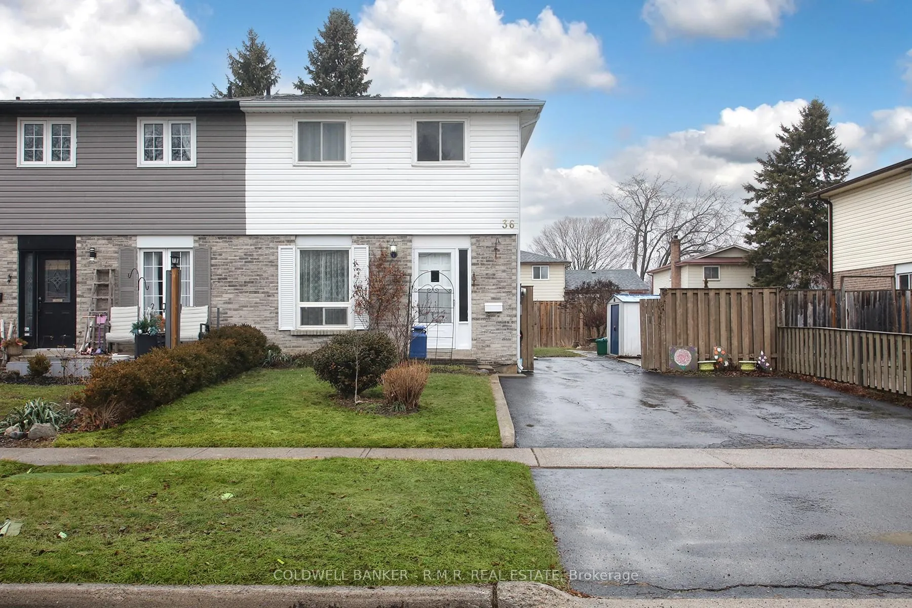 Photo 1 of 36 Loscombe Drive, Clarington, Bowmanville — HOMEH